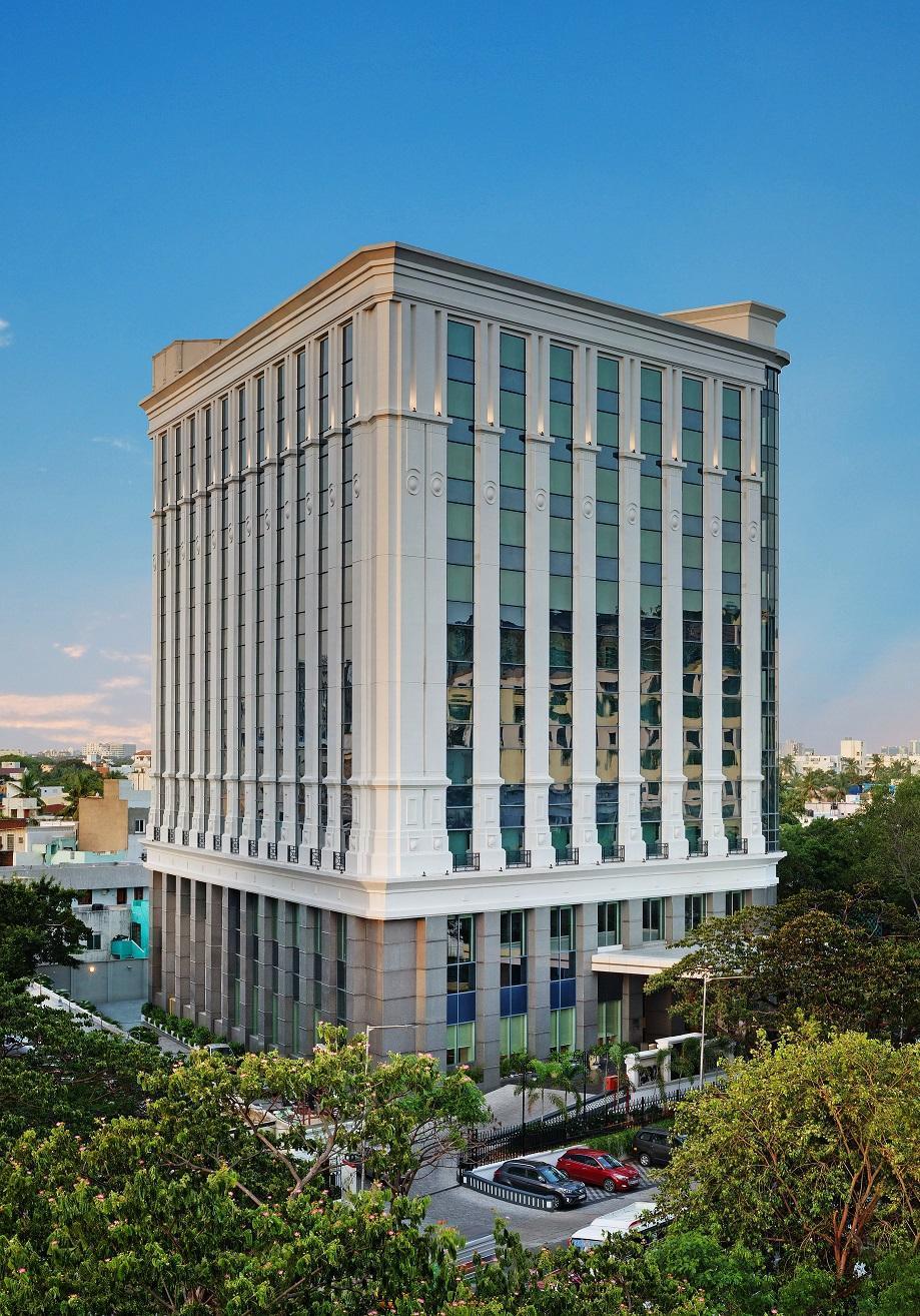 Ramada Plaza Chennai Hotel Exterior foto